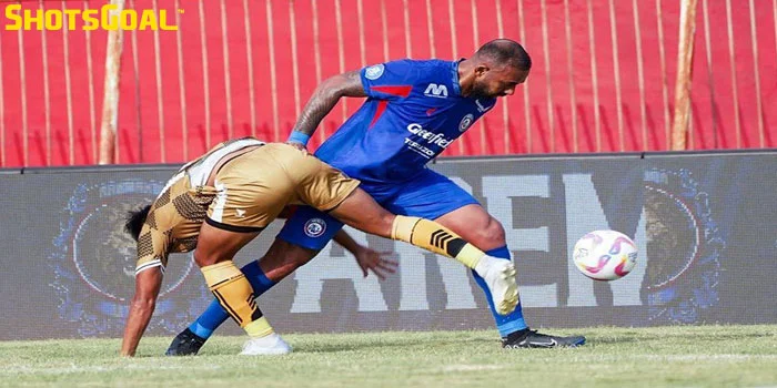 Arema FC Optimistis Kondisi Lapangan Stadion Soepriadi Bakal Lebih Baik