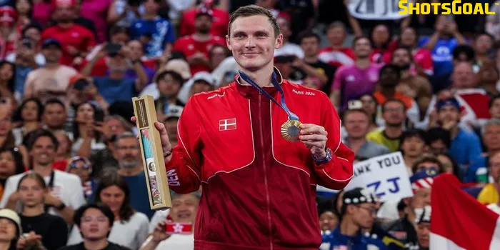 Viktor Axelsen Raih Emas Bulutangkis Tunggal Putra Olimpiade 2024