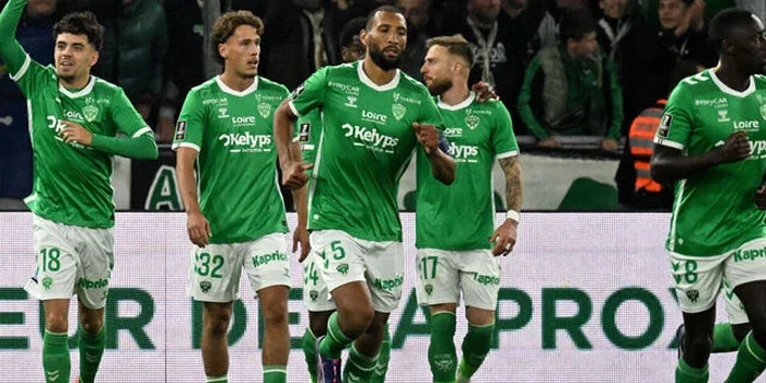 Liga Prancis 2024-2025: St. Etienne 1-0 Lille